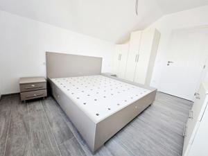 Apartament 3 Camere, Giarmata Vii - imagine 6