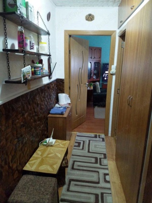 Apartament 3 camere, semidecomandat,etaj4