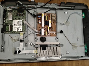 Dezmembrez TV lcd Samsung LE40A656