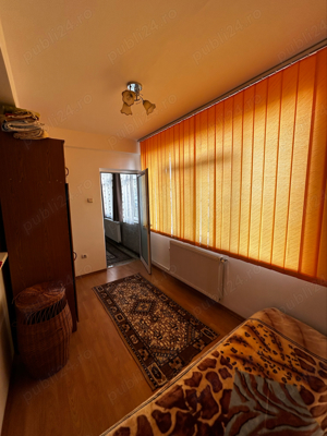 Apartament cu 3 camere. - imagine 9