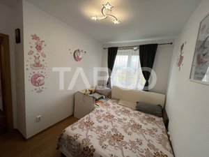 Apartament 3 camere decomandat cu vedere superba spre munte - Sibiu  - imagine 6