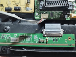 Dezmembrez tv Daewoo ets32v3b - imagine 4