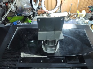 talpa picior de pe tv Philips 32pfl5522d