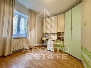 Apartament 3 camere, zona centrala - imagine 10