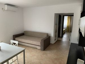 Proprietar vand apartament 2 camere FARA INTERMEDIARI - imagine 3