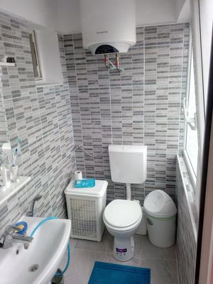 Inchiriez-Vând apartament de 3 camere-semidecomandat-2bai-69mp-util=la 50m de gură metrou Dristor1 - imagine 9