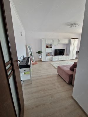 Apartament 2 camere Pietroasa - imagine 6