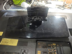 talpa picior de pe tv Lg 32lh2010