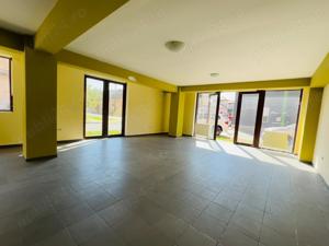 Spatiu comercial sau pentru birouri de inchiriat in zona Boul Rosu - imagine 4