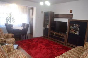 Apartament 3 Camere, Decomandat, Amenajat Modern, Zona Super