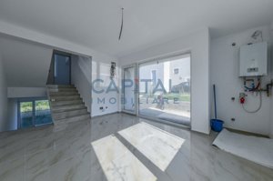 Casa finisata in ansamblu imobiliar nou, panorama superba - imagine 18