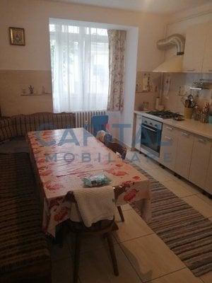 Apartament cu 4 camere, in zona centrala, Suceava - imagine 6