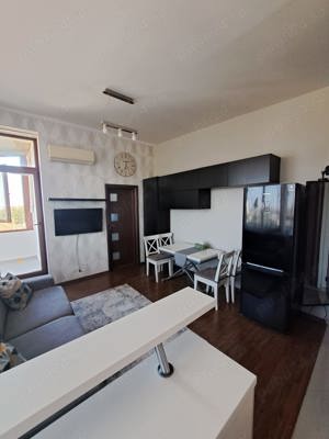 Apartament 2 camere de vanzare cu Terasa generoasa si lift, Damaroaia Jiului Bucuresti Sector 1 - imagine 2