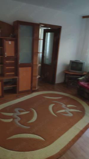 Apartament cu 2 camere semidecomandat si boxa, Zona G.Enescu, Suceava - imagine 4