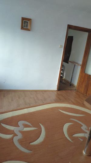 Apartament cu 2 camere semidecomandat si boxa, Zona G.Enescu, Suceava - imagine 7