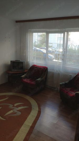 Apartament cu 2 camere semidecomandat si boxa, Zona G.Enescu, Suceava - imagine 6