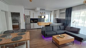 Apartament 2 camere, 3 balcoane, 75.64 mp, priveliște superbă - imagine 4