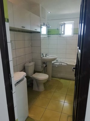 Inchiriez apartament 3 camere, Turnisor, zona Porto, benzinaria SOCAR - imagine 4