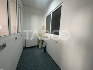 Apartament la casa 110 mpu 5 camere 2 bai parter Orasul de Jos Sibiu - imagine 5