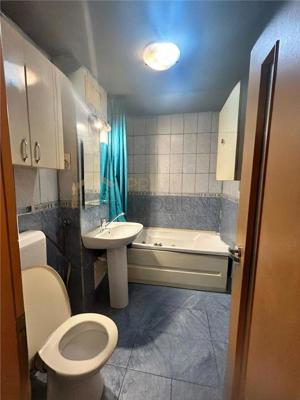 Apartament 3 camere - Calea Aradului - Centrala Proprie - imagine 7