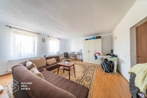 Casa 4 camere si mansarda, teren 1014 mp, comuna Vladimirescu - imagine 9