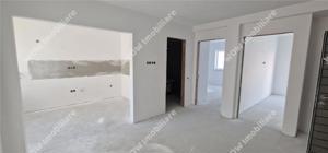 Apartament cu 3 camere etaj 1  de vanzare in Selimbar Promenada - imagine 4