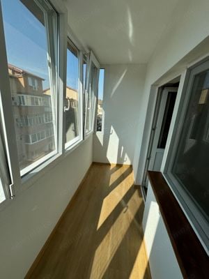 De vanzare apartament 2 camere Zona Soarelui - imagine 5