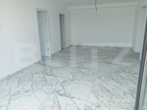 Penthouse in bloc nou, zona cetate - imagine 2