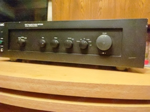 Amplificator hibrid AMC CVT 3030 final tuburi - imagine 2