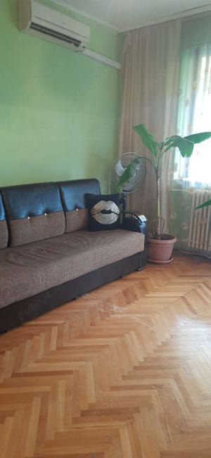 Apartament de vanzare 3 camere la cheie etaj 4 zona Rogerius - imagine 4