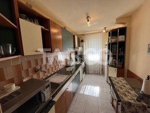 Apartament 3 camere decomandate si 2 balcoane zona Strand Sibiu - imagine 4