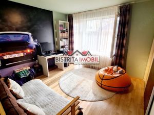 Apartament 3 camere, zona C.R. Vivu, etaj 1, utilat și mobilat - imagine 5