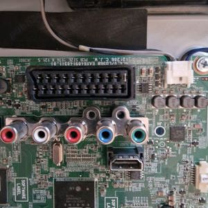 Dezmembrez led tv LG 32ln5400 - imagine 3