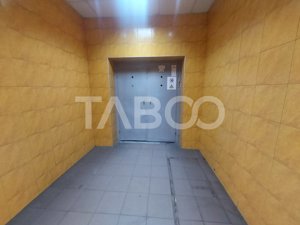 Spatiu comercial de inchiriat 850 mpu lift industrial Terezian Sibiu - imagine 5