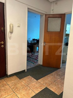 Apartament 3 camere, etaj intermediar, zona Nord  - imagine 9