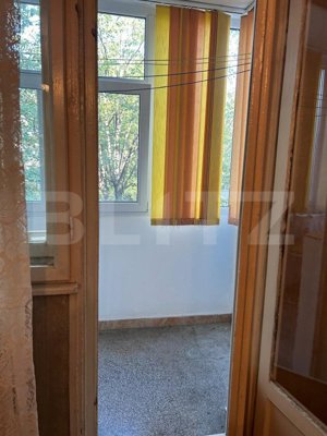 Apartament 3 camere, etaj intermediar, zona Nord  - imagine 4