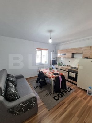 Apartament 2 camere, balcon inchis, etaj intermediar, zona Stejarului - imagine 2