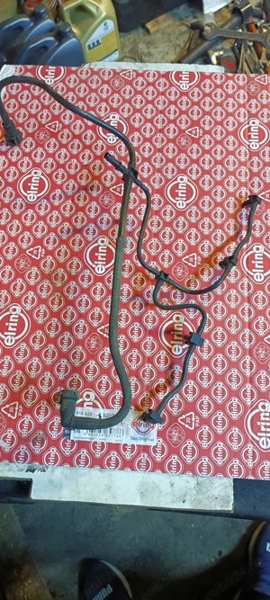 Conductă retur injectoare Ford Transit 2.4 tdci  - imagine 2