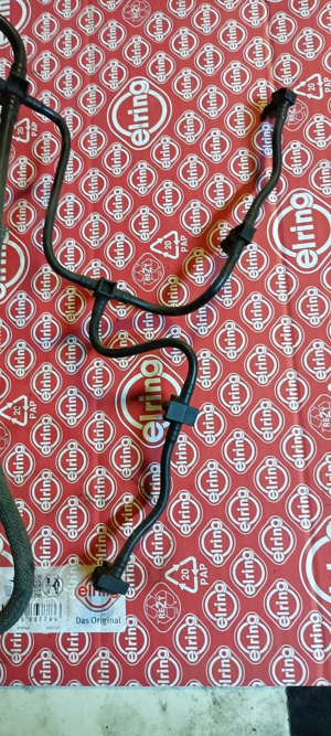 Conductă retur injectoare Ford Transit 2.4 tdci  - imagine 3