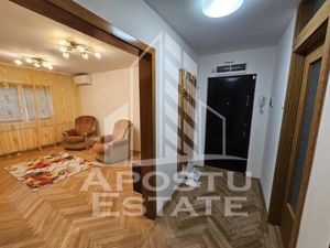 Apartament 4 camere,  decomandat, 2 bai, Zona Complex Studentesc - imagine 6