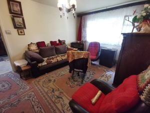 De vanzare apartament 2 camere   Sagului- 474 - imagine 2