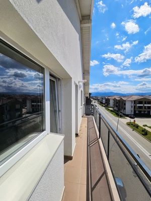 Intabulat - Apartament cu 3 camere finisat la cheie, et. III, str Brana - imagine 6