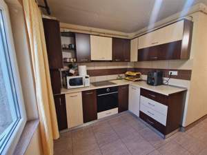 Apartament 2 camere  etajul 2,zona Crișan 