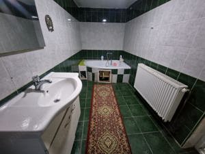 De  vanzare casa ultracentral. langa Cetatea Oradea  - imagine 5