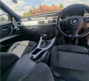 Dezmembram bmw 318d an 2009 - imagine 6