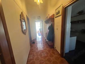 Inchiriez apartament 3 camere zona Boul Rosu - ID : RH-41310-property - imagine 10