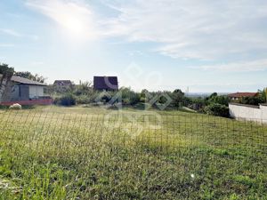 Teren intravilan 2063 mp de vanzare in zona Dealuri Oradea - imagine 4