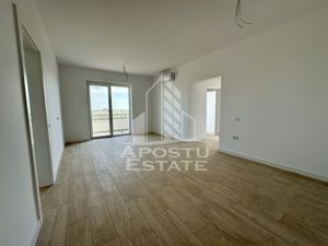 Apartament cu 3 camere si 2 bai,dressing, bloc cu lift la asfalt Giroc - imagine 3