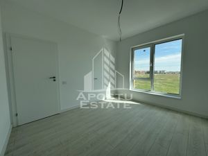 Apartament cu 3 camere si 2 bai,dressing, bloc cu lift la asfalt Giroc - imagine 20