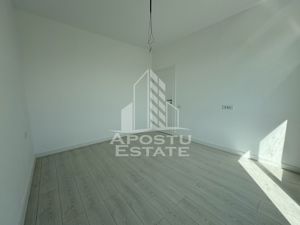 Apartament cu 3 camere si 2 bai,dressing, bloc cu lift la asfalt Giroc - imagine 19